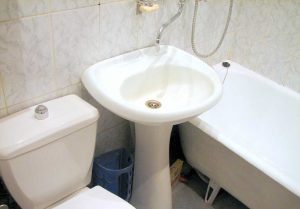 Установка раковины тюльпан в ванной в Новоульяновске